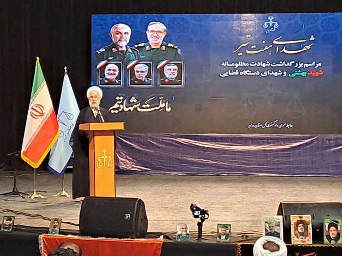 دادستان کل کشور: اتباع غیر مجاز هر چه زودتر خاک ایران را ترک کند