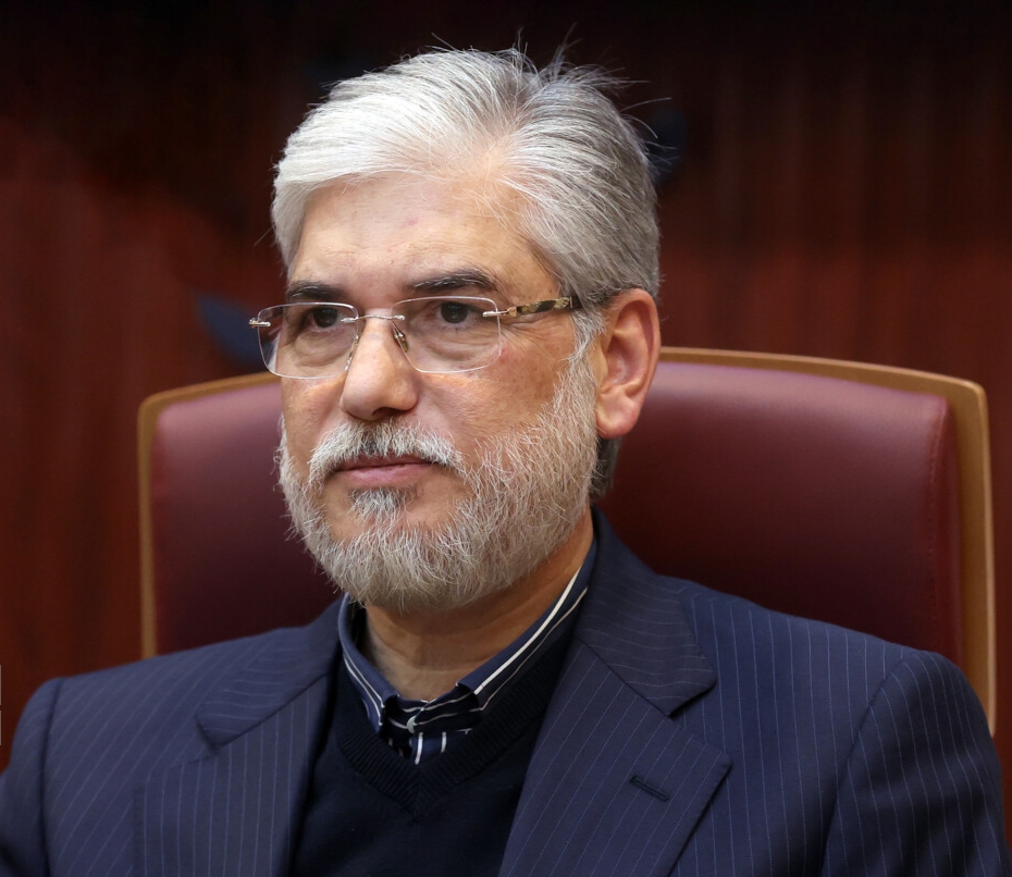 وزیر علوم: امتحانات همه دانشگاه‌ها تا شهریور به تعویق افتاد