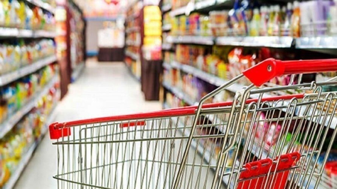 بازار اقلام اساسی زیر ذره بین دستگاه‌های نظارتی/ التهابات بازار اقلام اساسی فروکش می‌کند؟