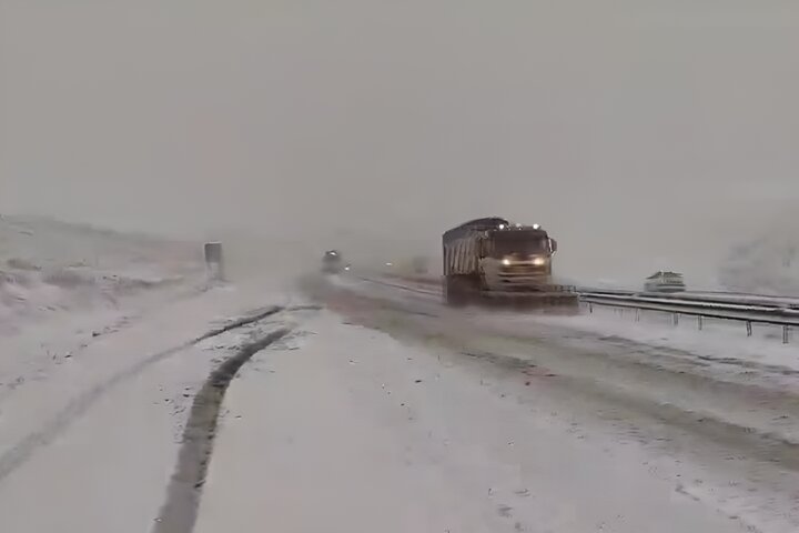 اتوبان تبریز- زنجان تا اطلاع ثانوی مسدود شد