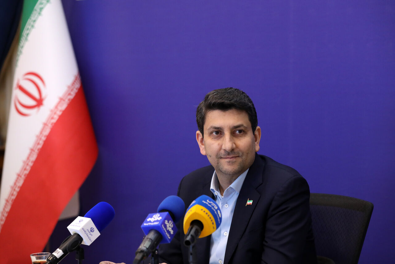 به دنبال بازگشت اینترنت به روال عادی هستیم/پیگیری زیان وارده به کسب و کارها