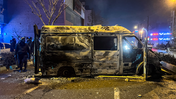 اعتراف وزیر ترامپ به جنایت اقتصادی علیه مردم ایران