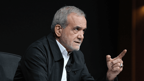 پزشکیان: روابط با همسایگان نافی حق دفاع ایران نیست