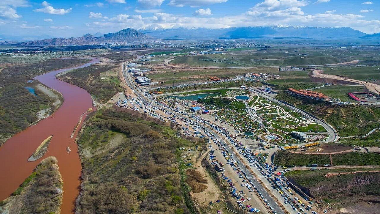 منطقه آزاد ارس، میزبان یک میلیون گردشگر نوروزی+فیلم