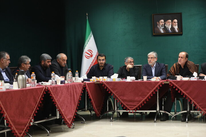 قول وزیر علوم برای دسترسی جامعه علمی کشور به اینترنت بین‌المللی