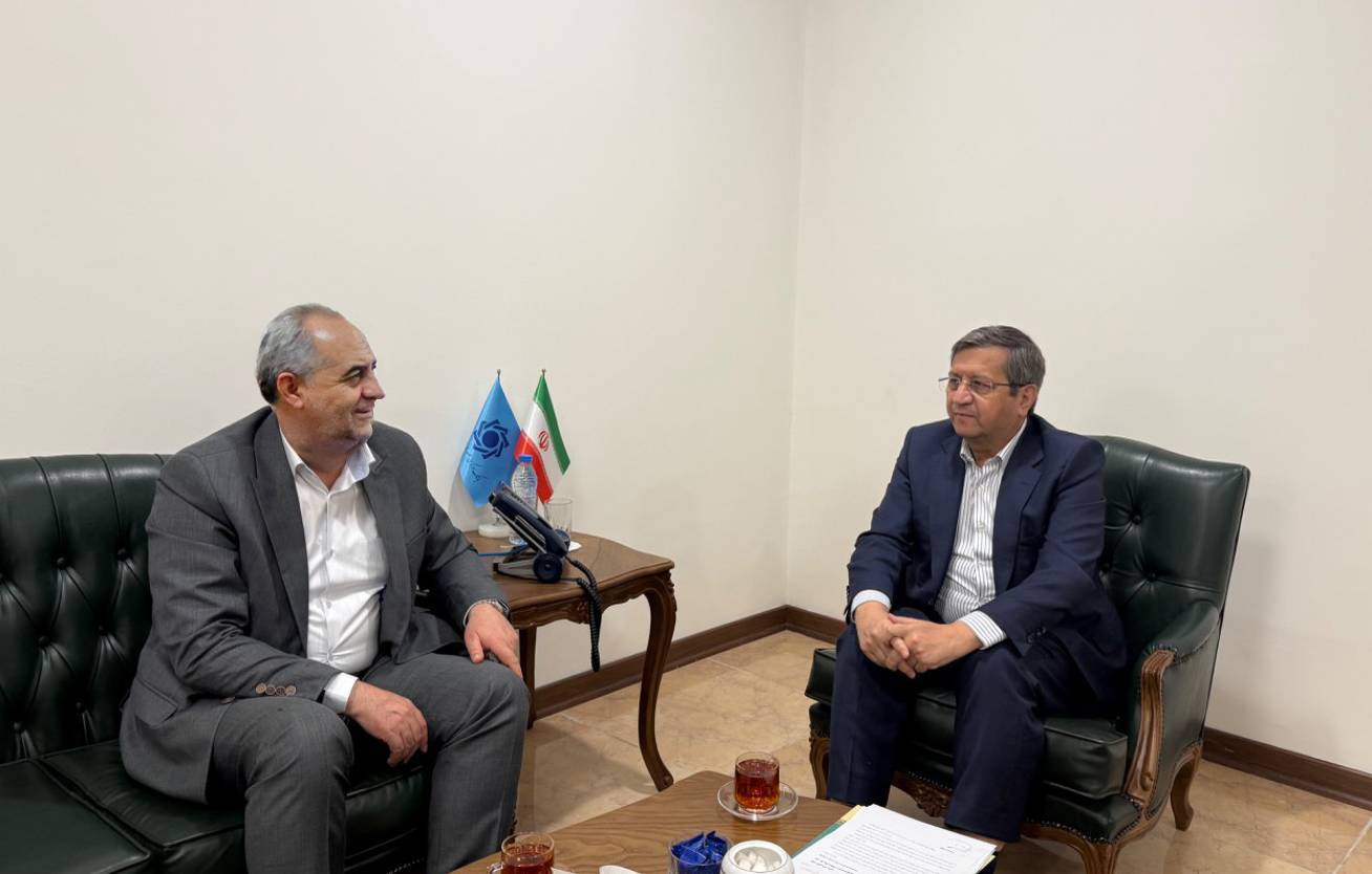 رییس کل بانک مرکزی: دستورات ویژه برای مطالبات آذربایجان شرقی در حوزه تولید و بازسازی صادر می‌شود