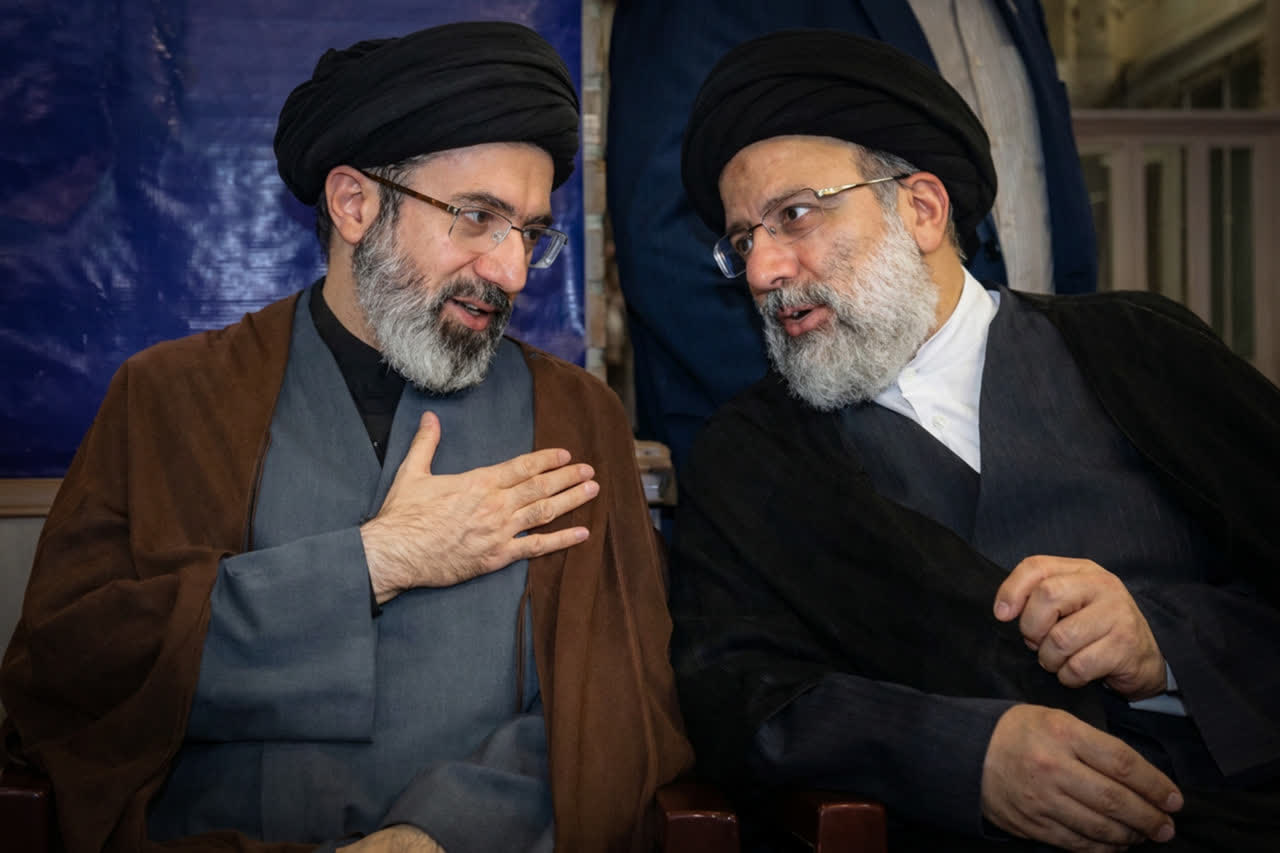 پیام رهبر انقلاب اسلامی به‌مناسبت دومین سالگرد شهادت شهید رئیسی و بزرگداشت شهدای خدمت