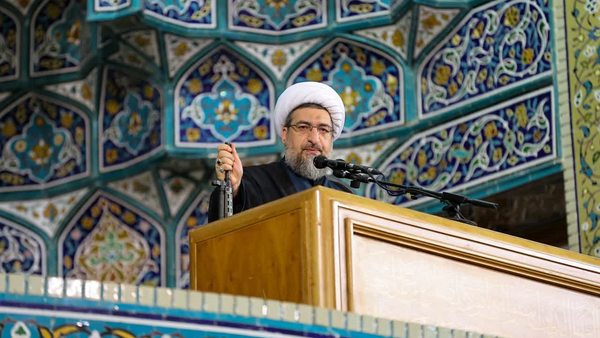 امام جمعه تبریز: خونخواهی رهبر شهید تا انتقام از عاملان جنایت ادامه دارد