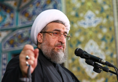 امام جمعه تبریز: خونخواهی رهبر شهید با پیشرفت کشور و قصاص عاملان جنایت محقق می‌شود