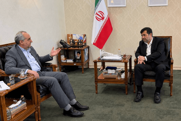 اعتراض رسمی استاندار آذربایجان‌شرقی به توهین‌های دیدار ملوان و تراکتور در دیدار با وزیر ورزش
